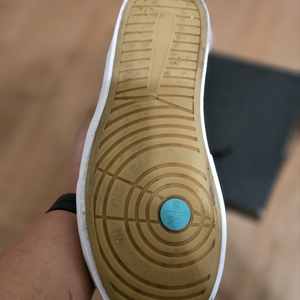 Jordan Series.03 Mid "Element Gold" - Picture 3 of 5